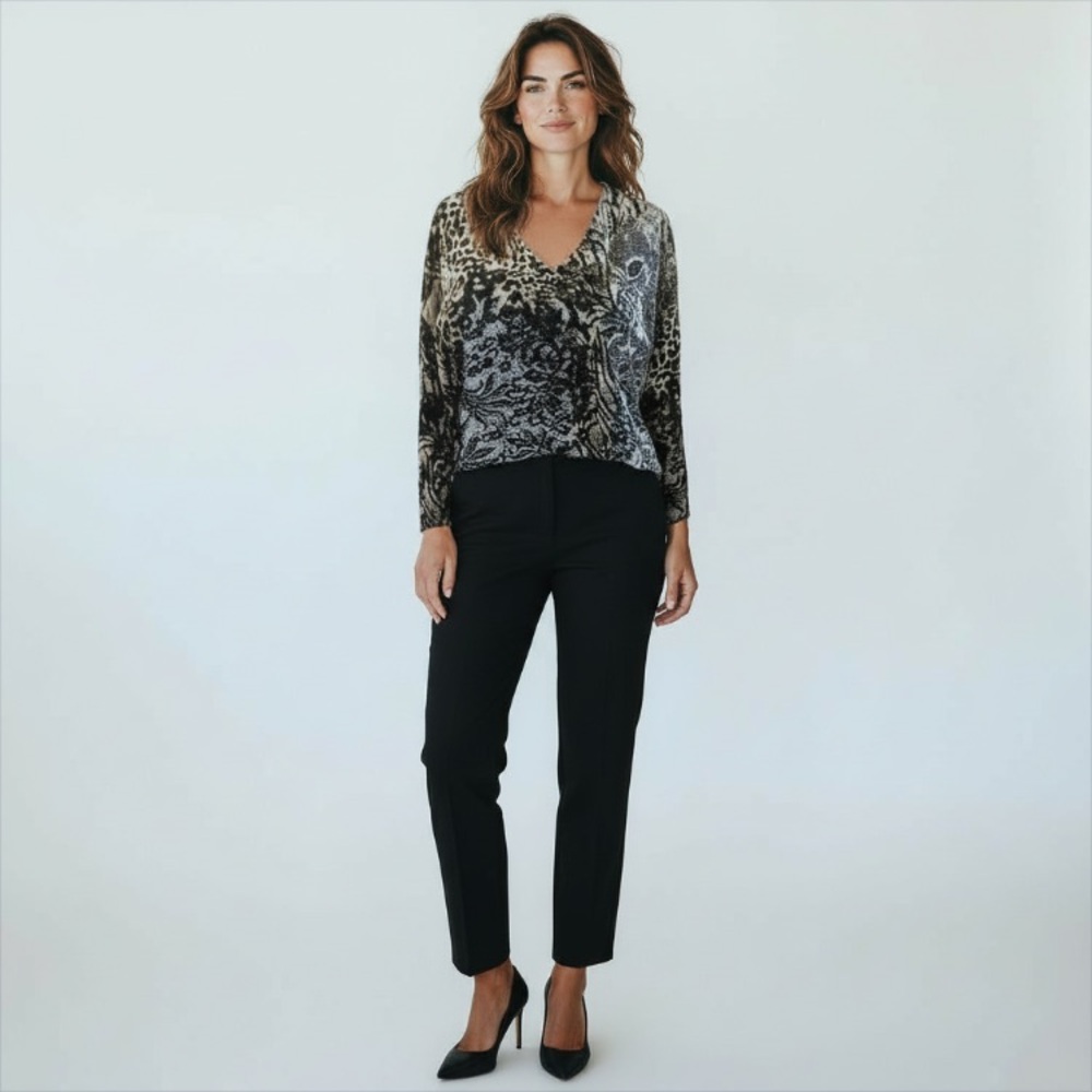 3/$29 Animal Print Long Sleeve Women’s Sweater Size 12